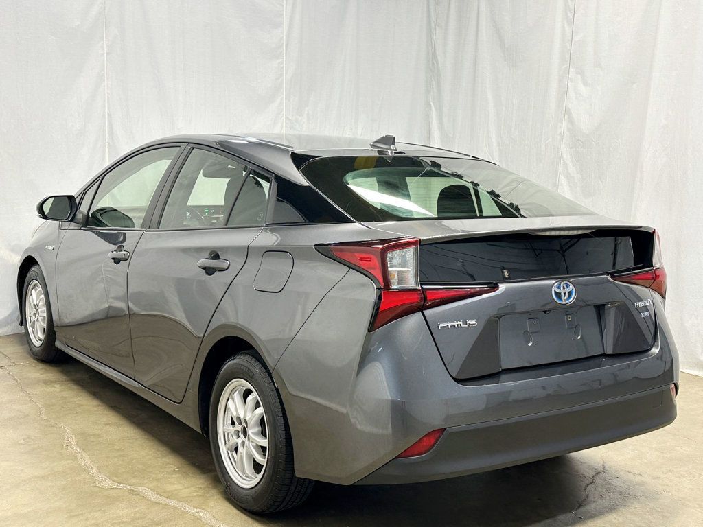2019 Toyota Prius L Eco - 23066735 - 8