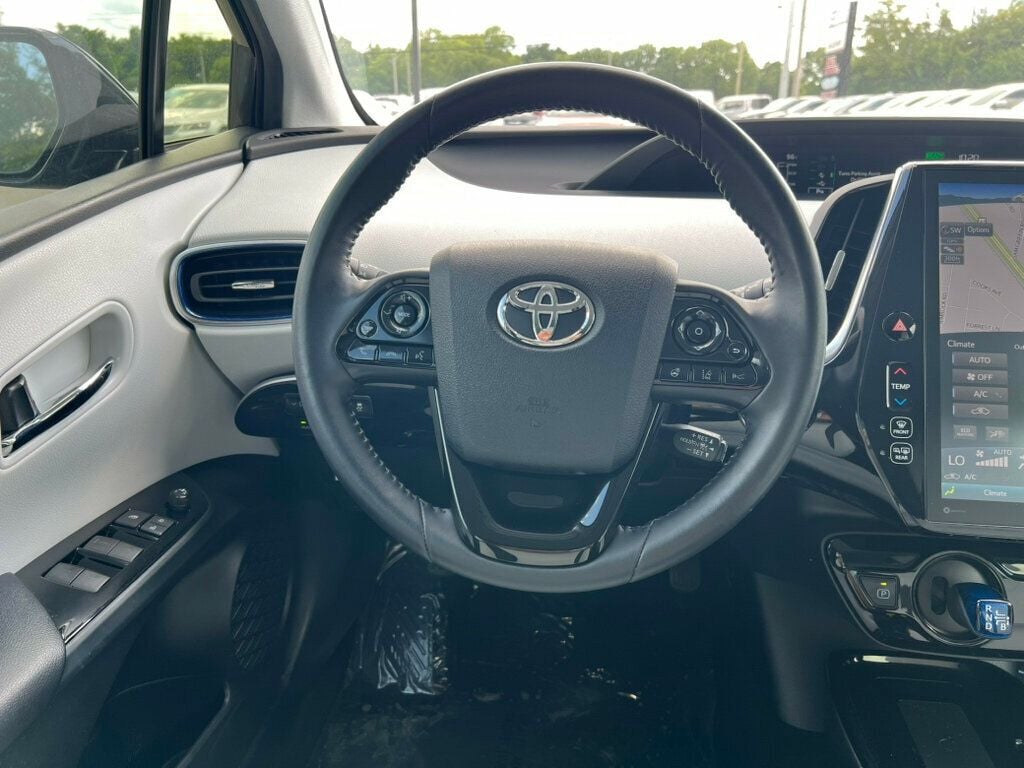 2019 Toyota Prius Limited - 22883410 - 13
