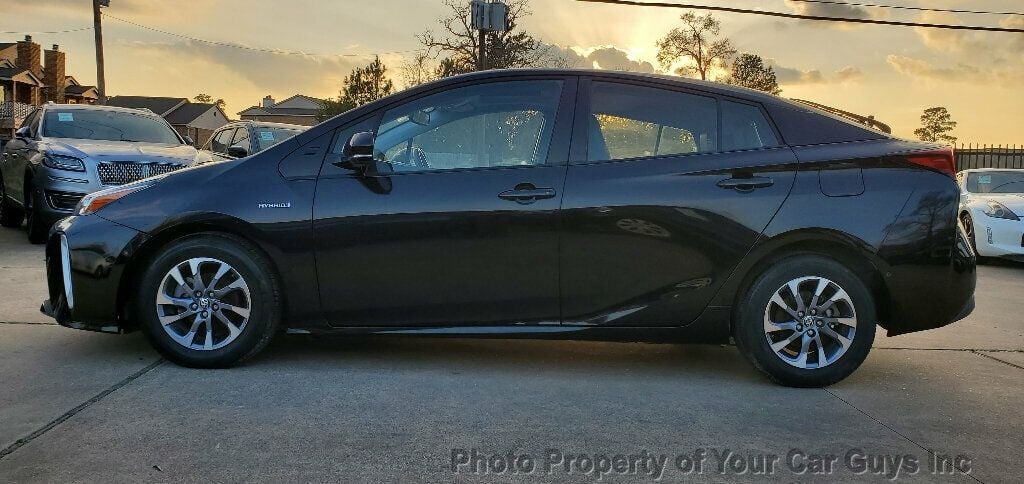 2019 Toyota Prius Limited - 22769093 - 18