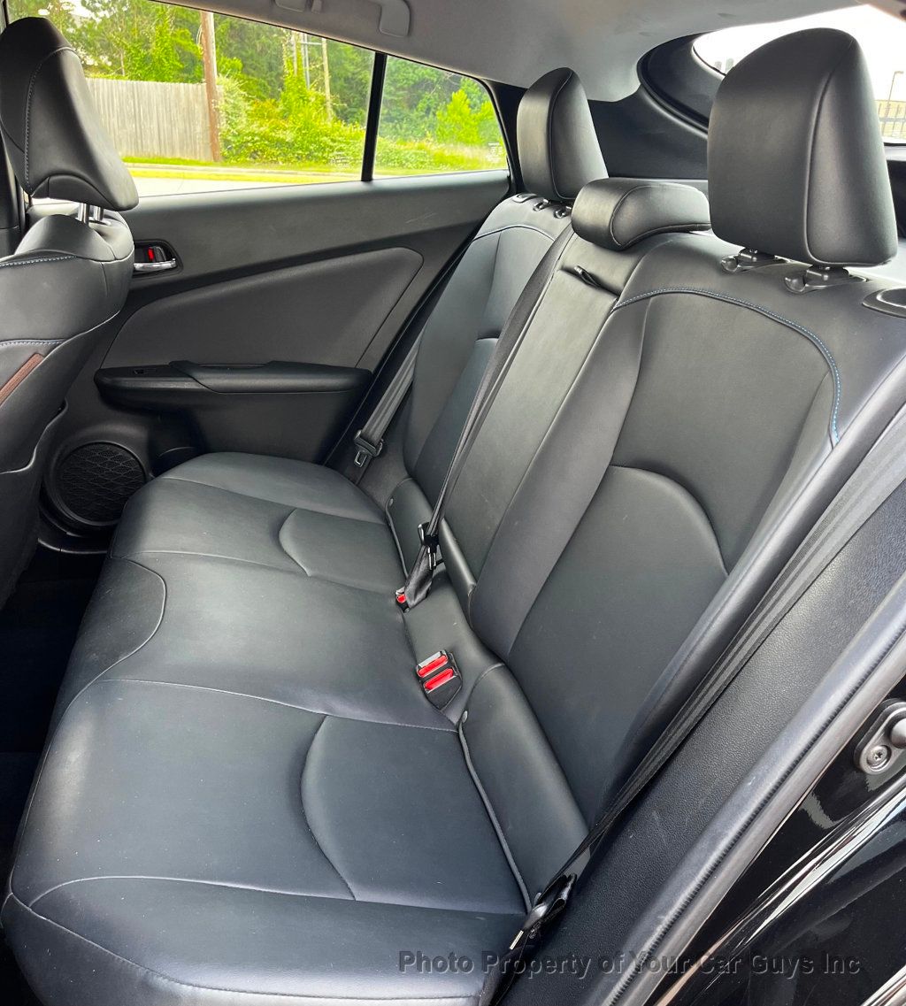 2019 Toyota Prius Limited - 23046028 - 17