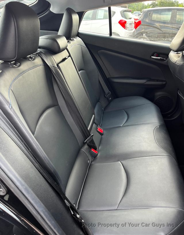 2019 Toyota Prius Limited - 23046028 - 18