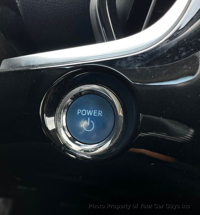 2019 Toyota Prius Limited - 23046028 - 26