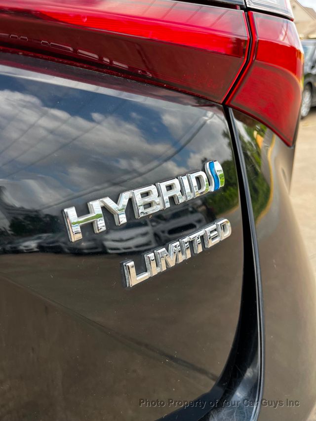 2019 Toyota Prius Limited - 23046028 - 34