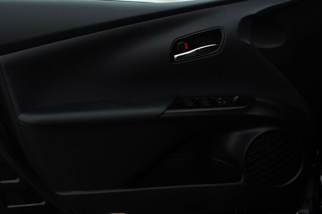 2019 Toyota Prius ONE OWNER XLE HYBRID - 22957096 - 19