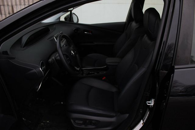 2019 Toyota Prius ONE OWNER XLE HYBRID - 22957096 - 22