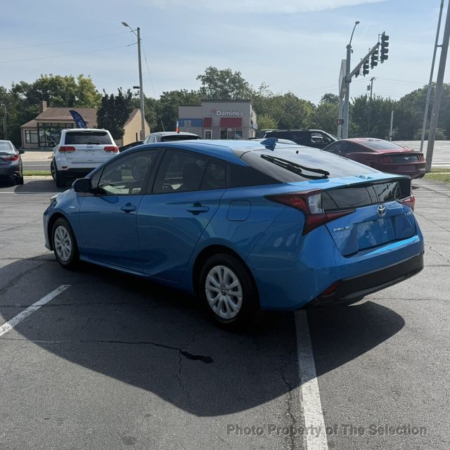 2019 Toyota Prius PRIUS LE W/TOYOTA SAFETY SENSE,  - 23071400 - 10