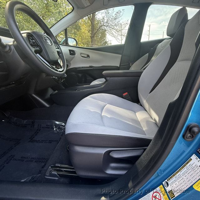 2019 Toyota Prius PRIUS LE W/TOYOTA SAFETY SENSE,  - 23071400 - 21