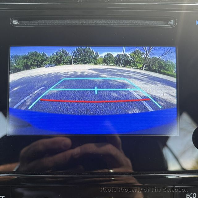 2019 Toyota Prius PRIUS LE W/TOYOTA SAFETY SENSE,  - 23071400 - 31