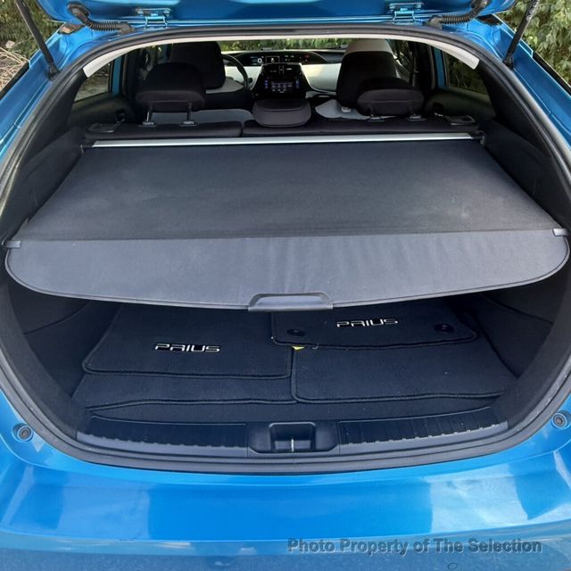2019 Toyota Prius PRIUS LE W/TOYOTA SAFETY SENSE,  - 23071400 - 35