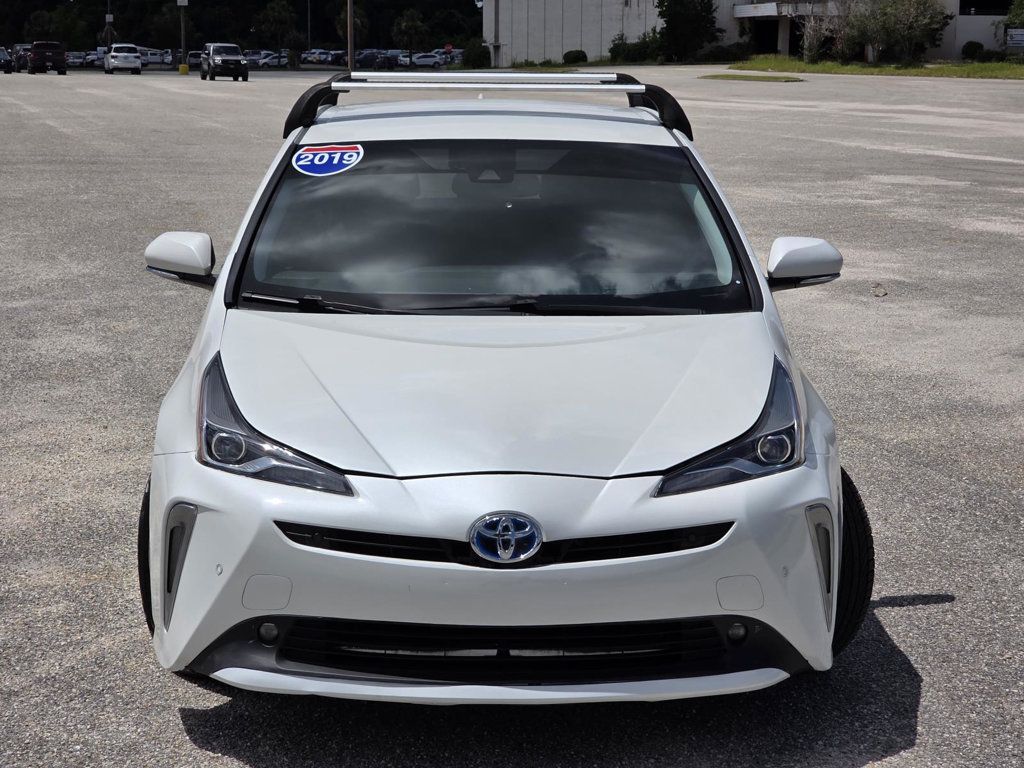 2019 Toyota Prius XLE photo 2