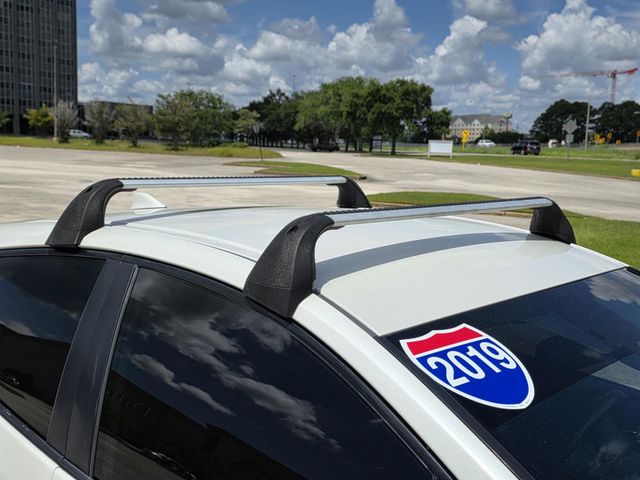 2019 Toyota Prius XLE AWD-e - 22872559 - 24