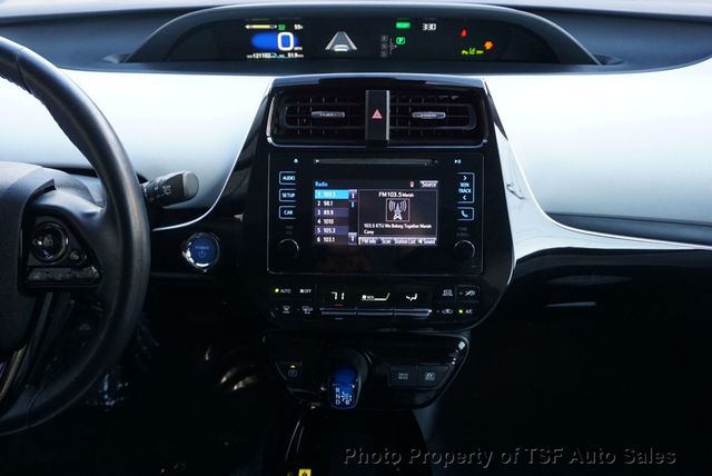 2019 Toyota Prius XLE AWD-e - 22946160 - 16