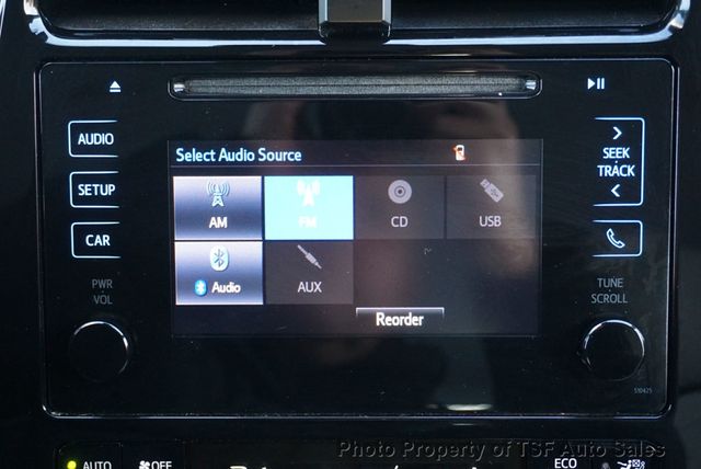 2019 Toyota Prius XLE AWD-e - 22946160 - 19