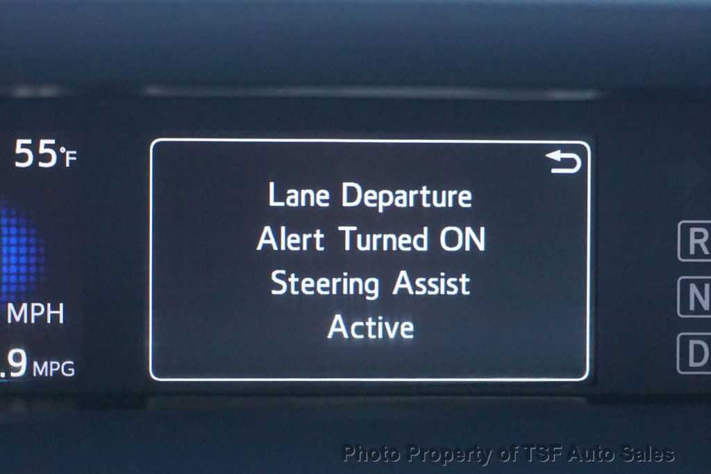 2019 Toyota Prius XLE AWD-e - 22946160 - 23