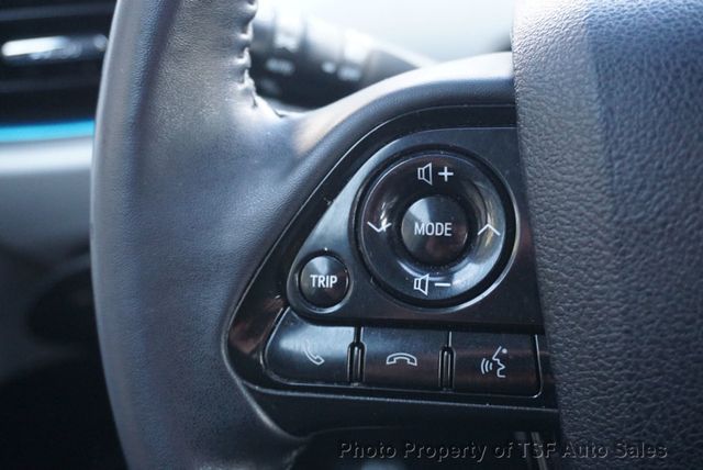 2019 Toyota Prius XLE AWD-e - 22946160 - 28