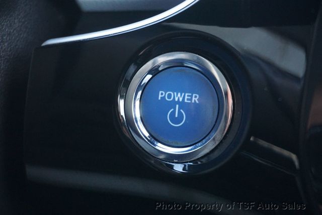 2019 Toyota Prius XLE AWD-e - 22946160 - 30