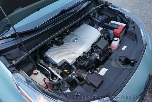 2019 Toyota Prius XLE AWD-e - 22946160 - 34