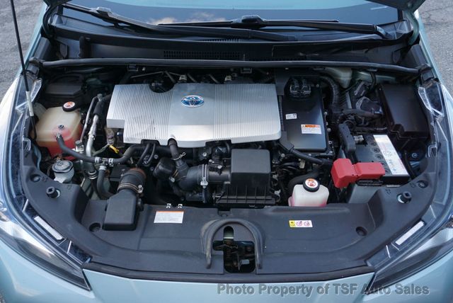 2019 Toyota Prius XLE AWD-e - 22946160 - 35