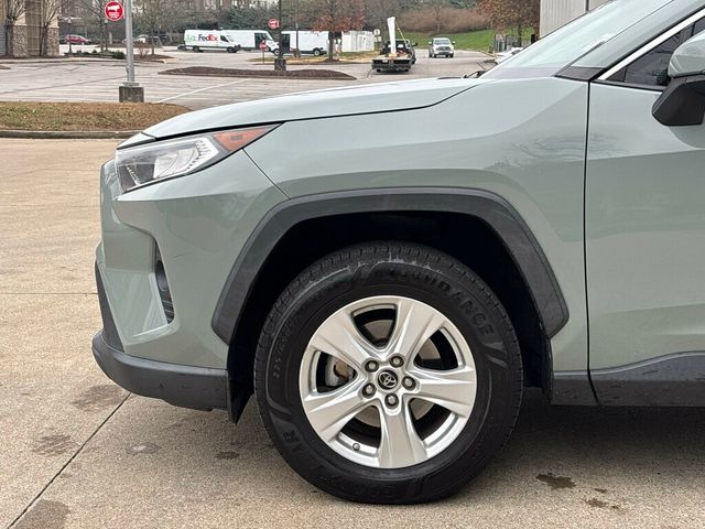 2019 Toyota RAV4 2019 TOYOTA RAV4 XLE - 22955020 - 31