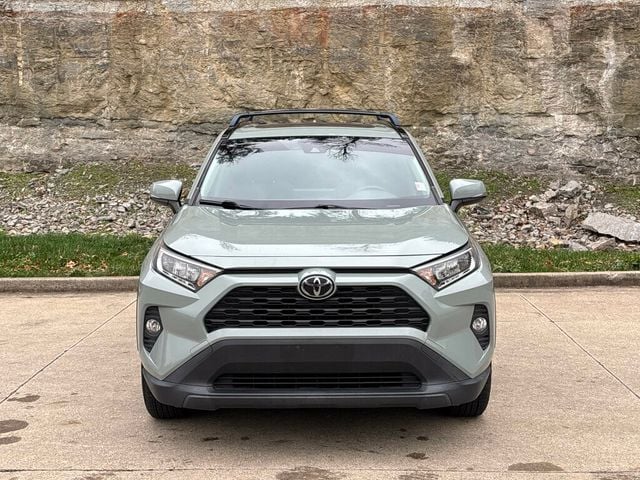 2019 Toyota RAV4 2019 TOYOTA RAV4 XLE - 22955020 - 4