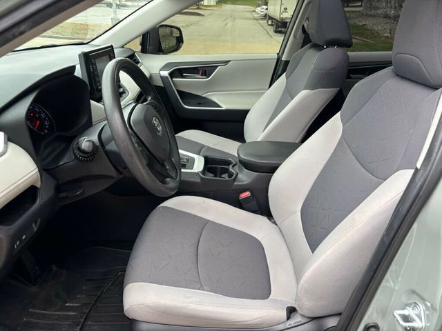 2019 Toyota RAV4 2019 TOYOTA RAV4 XLE - 22955020 - 8
