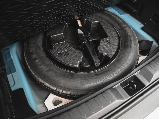 2019 Toyota RAV4 Adventure - 22967717 - 35