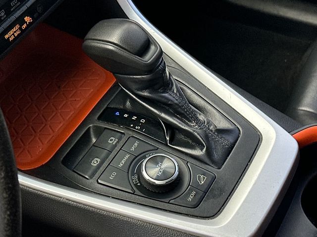 2019 Toyota RAV4 Adventure AWD - 23057108 - 18