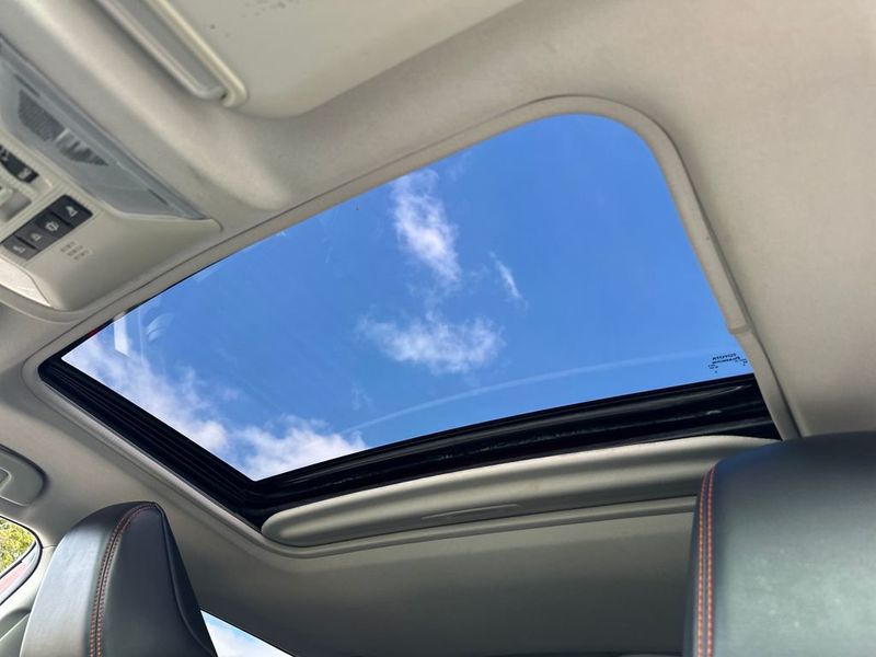 2019 Toyota RAV4 Adventure AWD - 23057108 - 19