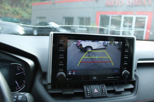 2019 Toyota RAV4 Adventure AWD - 22939127 - 16