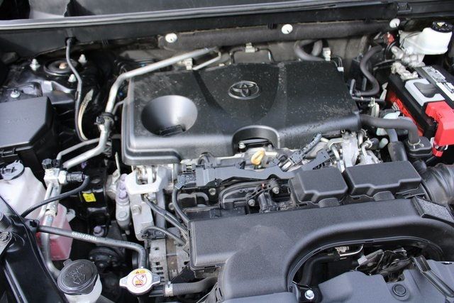 2019 Toyota RAV4 Adventure AWD - 22939127 - 29