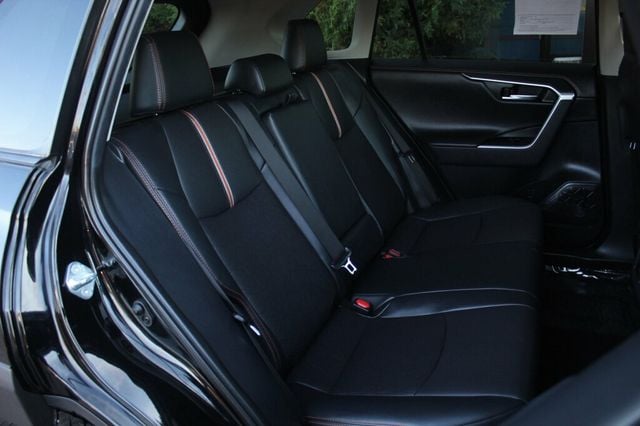 2019 Toyota RAV4 AWD ADVENTURE W/ TECH PKG, ENTUNE PREMIUM JBL AUDIO/ NAVIGATION - 22924427 - 10