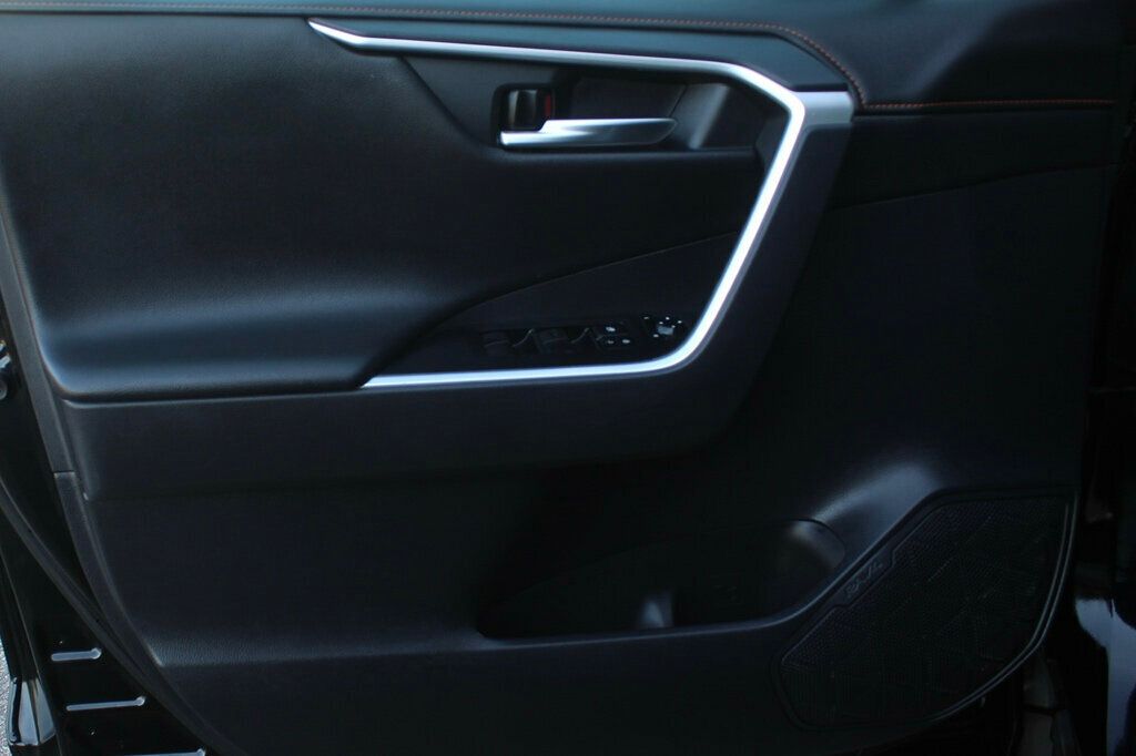 2019 Toyota RAV4 Adventure Premium photo 17