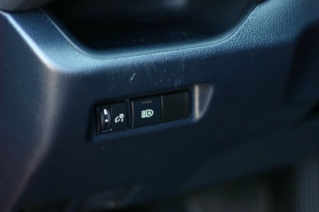 2019 Toyota RAV4 AWD XLE 7.0" TOUCH SCREEN W/ APPLE CARPLAY, BLIND SPOT - 23014224 - 20