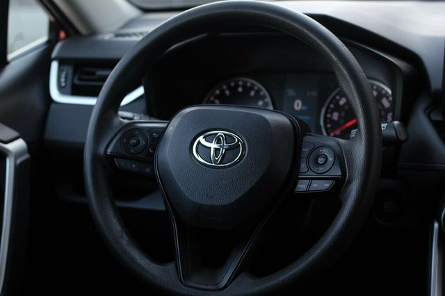 2019 Toyota RAV4 AWD XLE 7.0" TOUCH SCREEN W/ APPLE CARPLAY, BLIND SPOT - 23014224 - 26