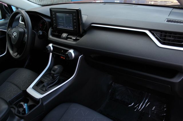 2019 Toyota RAV4 AWD XLE 7.0" TOUCH SCREEN W/ APPLE CARPLAY, BLIND SPOT - 23014224 - 8