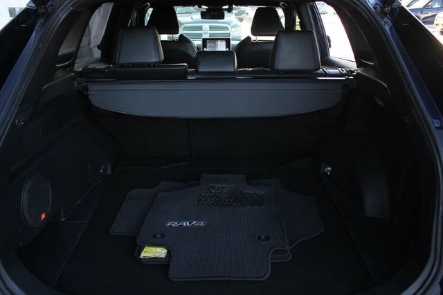 2019 Toyota RAV4 AWD XSE W/ ENTUNE PREMIUM AUDIO JBL NAVIGATION - 22975981 - 29