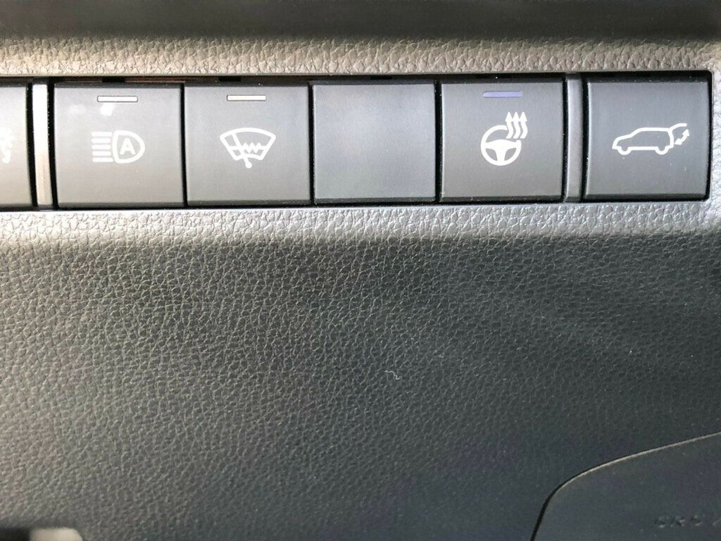 2019 Toyota RAV4 Hybrid Limited AWD - 22894410 - 13