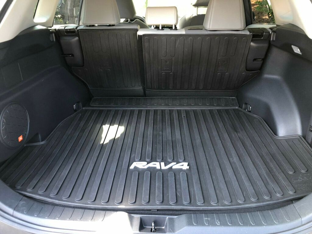 2019 Toyota RAV4 Hybrid Limited AWD - 22894410 - 3