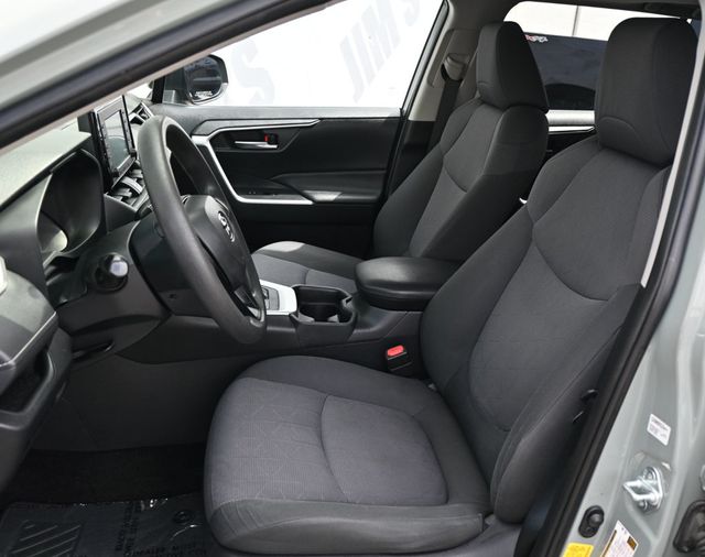 2019 Toyota RAV4 Hybrid XLE AWD - 23021789 - 13