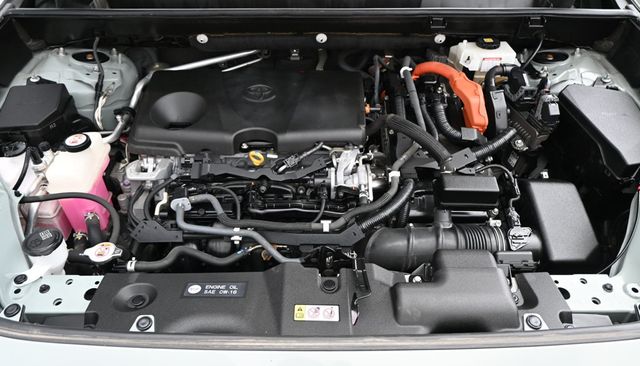 2019 Toyota RAV4 Hybrid XLE AWD - 23021789 - 18