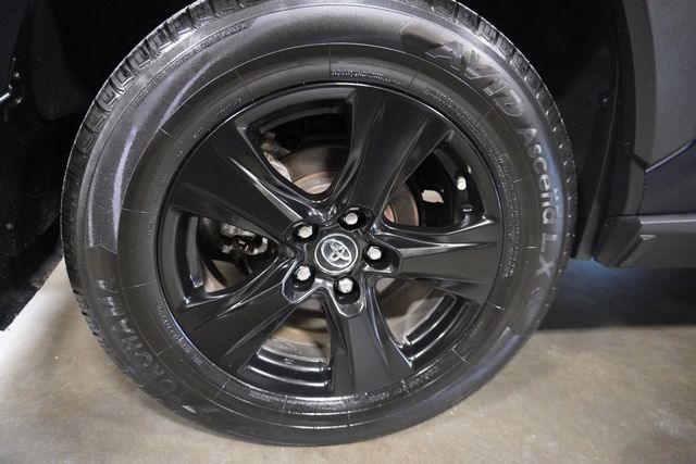 2019 Toyota RAV4 Hybrid XLE AWD - 22976214 - 16