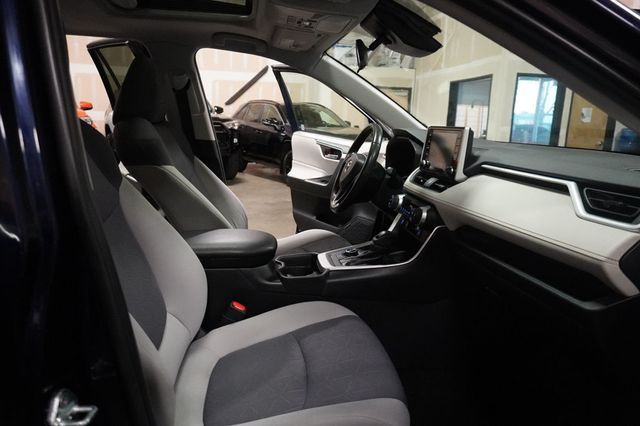 2019 Toyota RAV4 Hybrid XLE AWD - 22976214 - 5