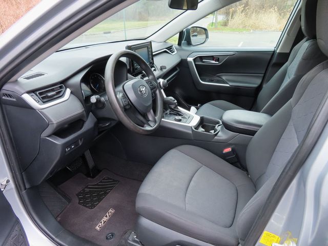 2019 Toyota RAV4 Hybrid XLE AWD - 22805122 - 19