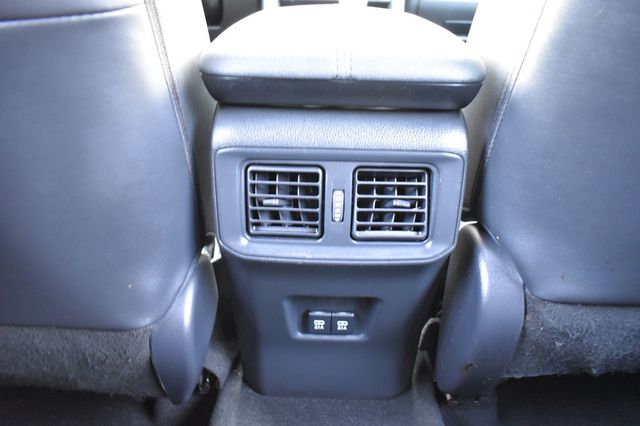 2019 Toyota RAV4 Hybrid XSE AWD - 22989037 - 38