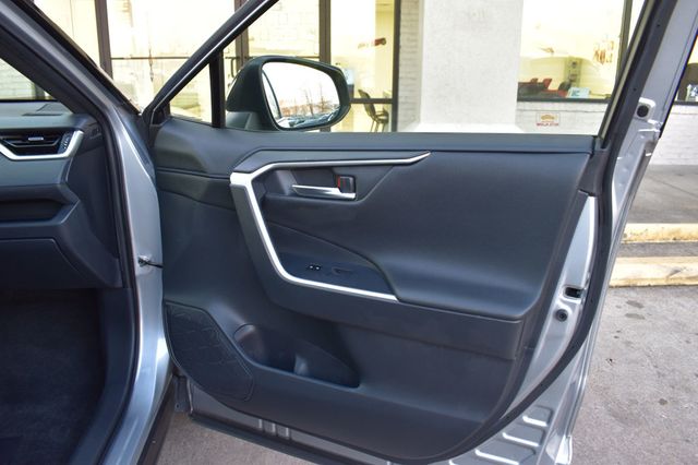 2019 Toyota RAV4 Hybrid XSE AWD - 22989037 - 56