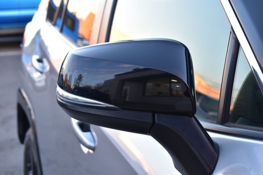 2019 Toyota RAV4 Hybrid XSE AWD - 22989037 - 57