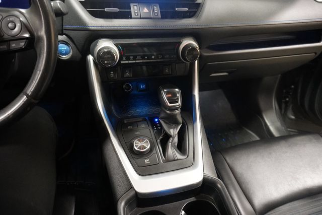 2019 Toyota RAV4 Hybrid XSE AWD - 22982469 - 11