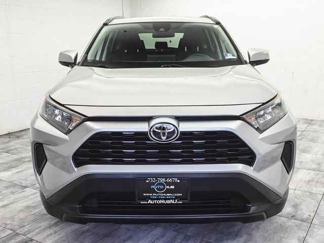 2019 Toyota RAV4 LE - 22967237 - 1