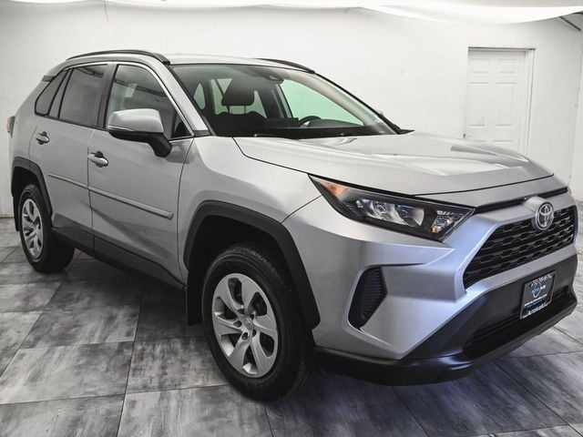 2019 Toyota RAV4 LE - 22967237 - 2