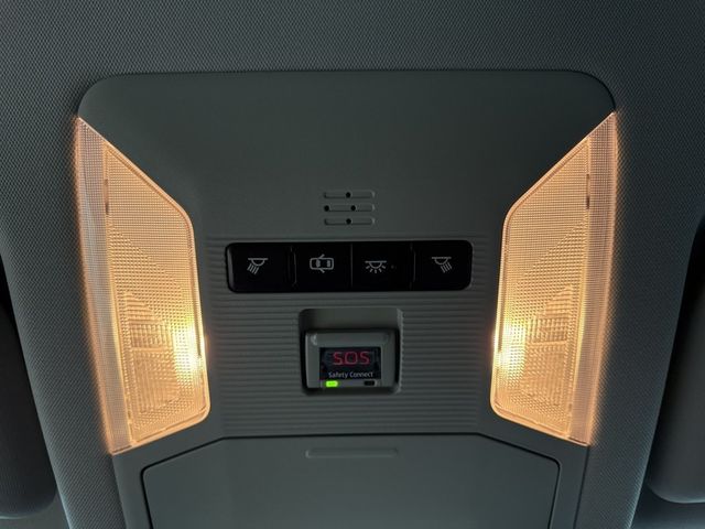 2019 Toyota RAV4 LE AWD - 22986608 - 25